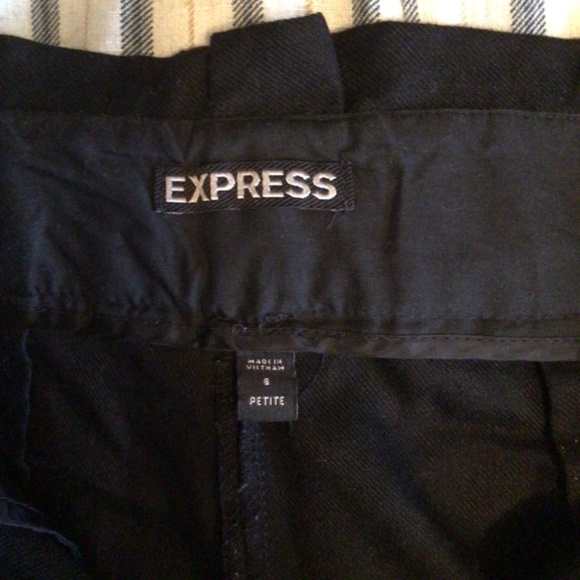 2 pair linen crop slacks - Picture 2 of 5